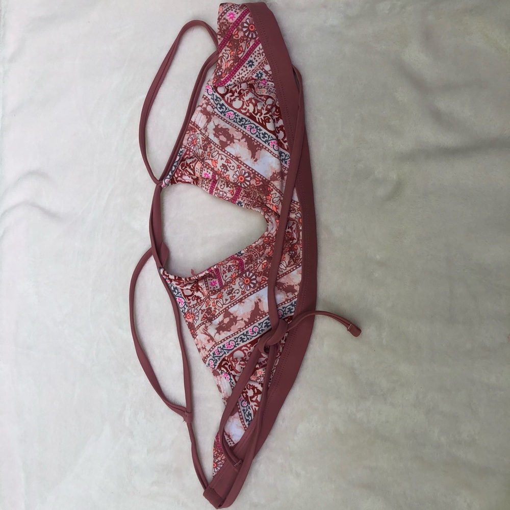 bikini top